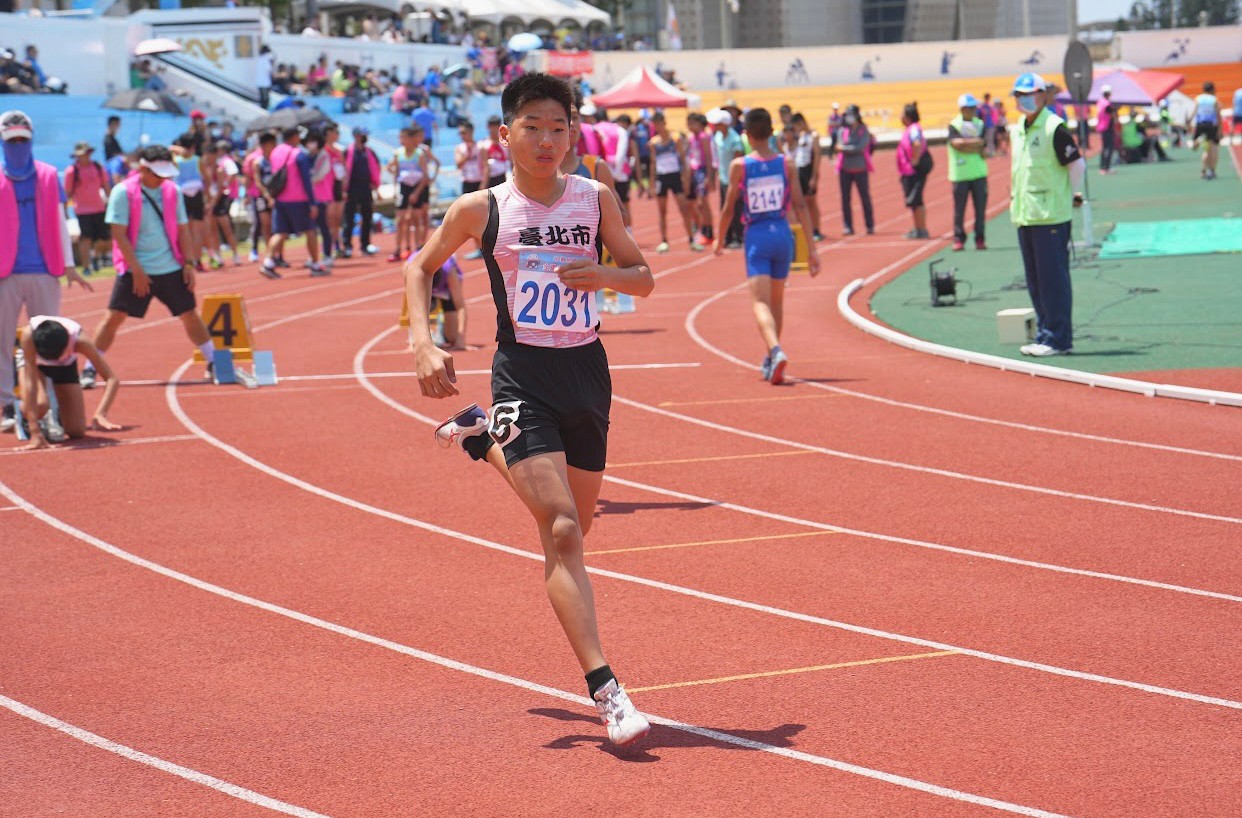 林洪瑞同學比賽照片